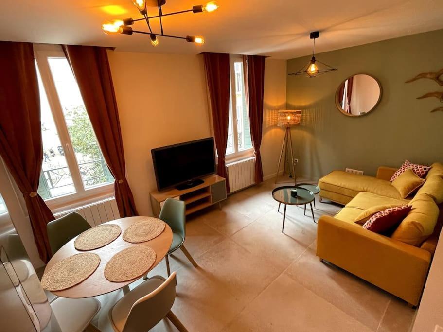 Appartement Neuf Au Coeur De Toulon Extérieur photo